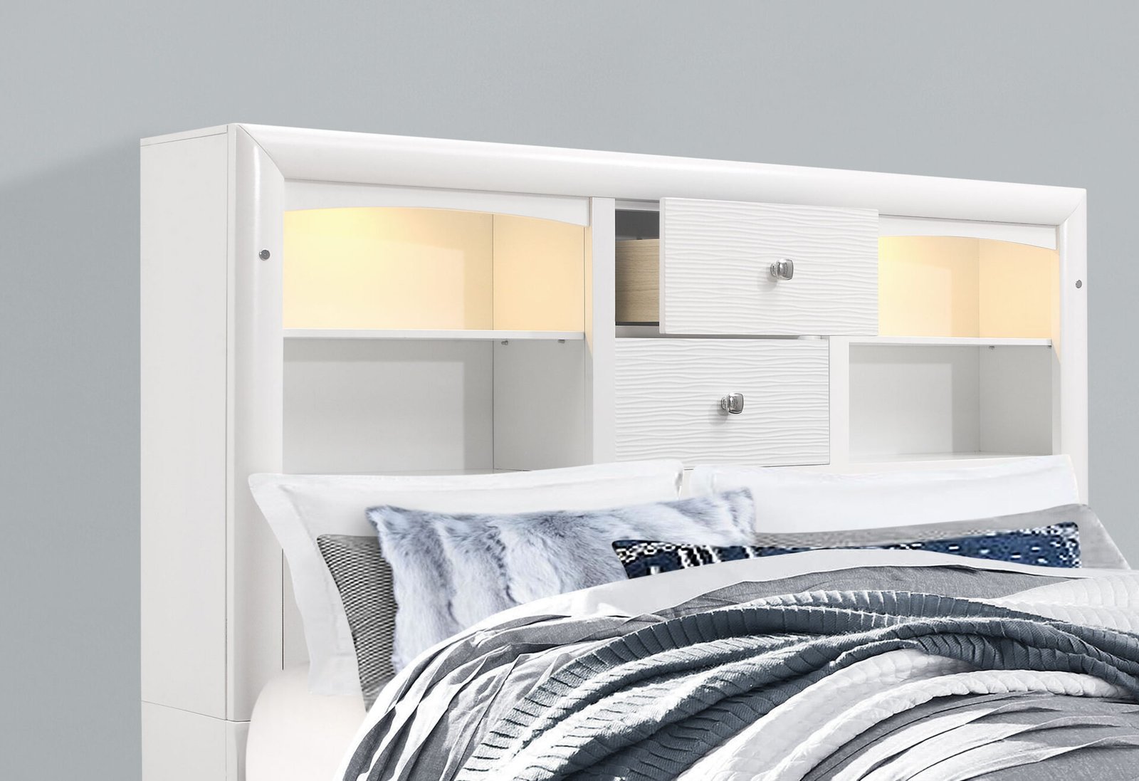 Jordyn-White-HB-Close-Up-2.jpg JORDYN WHITE KING BED - Image 3