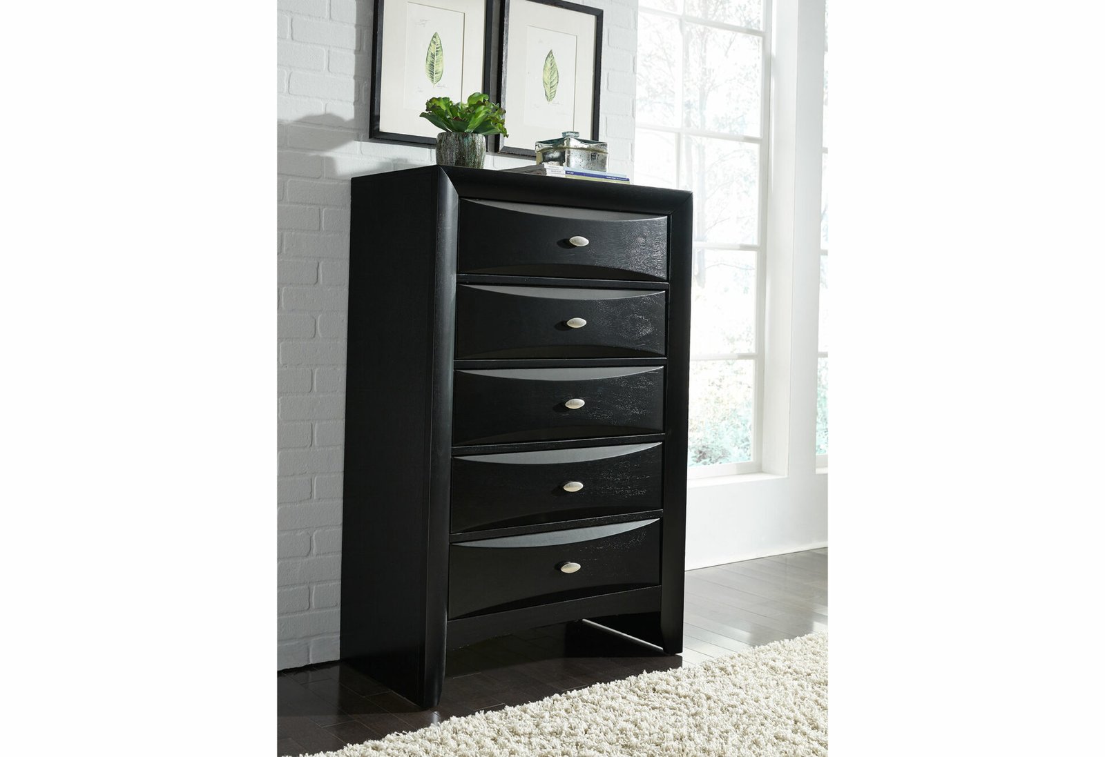 LINDA-BL-CH-RSC-2.jpg LINDA BLACK CHEST